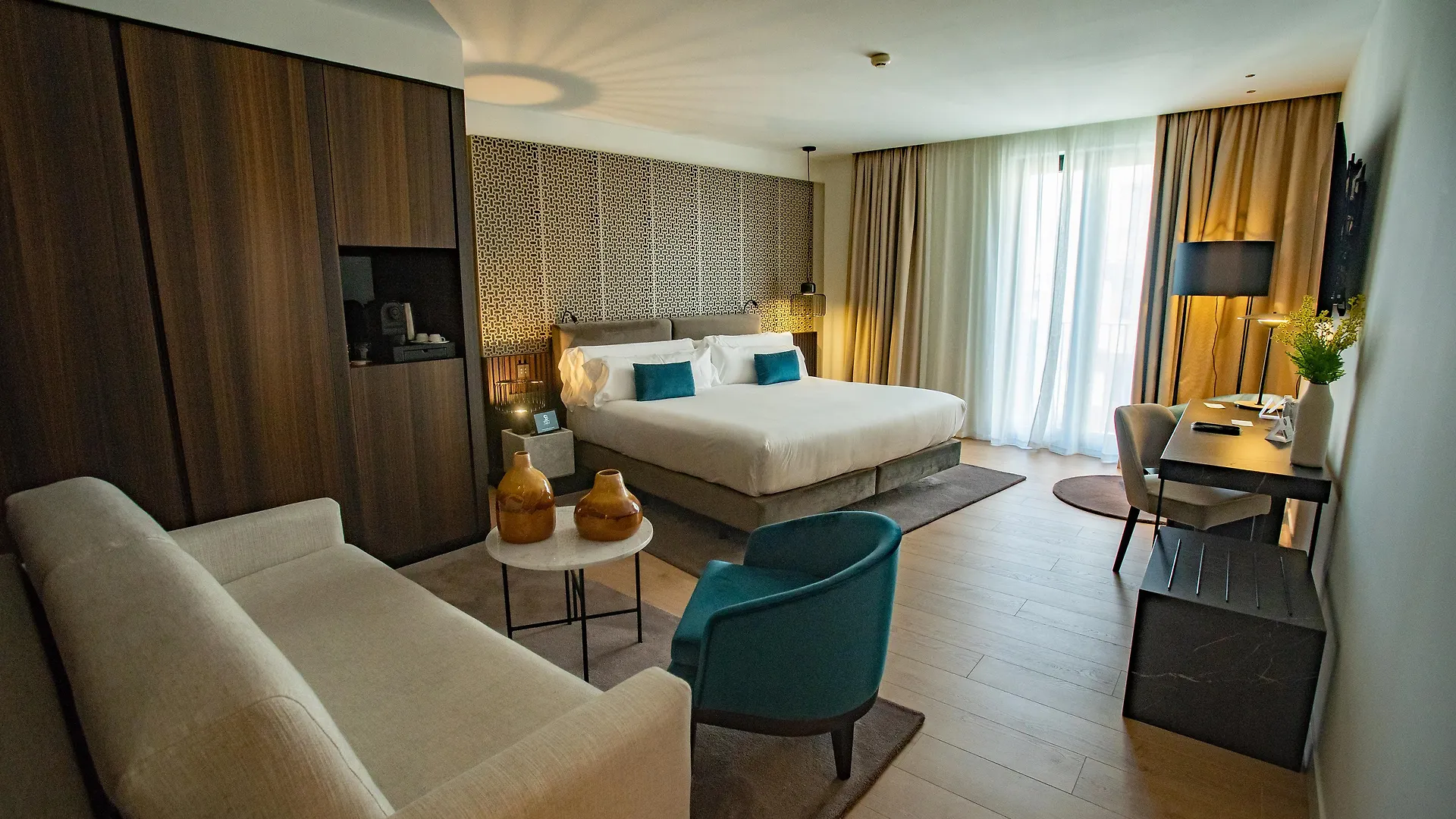 Soho Boutique Catedral Hotel Seville 4*,
